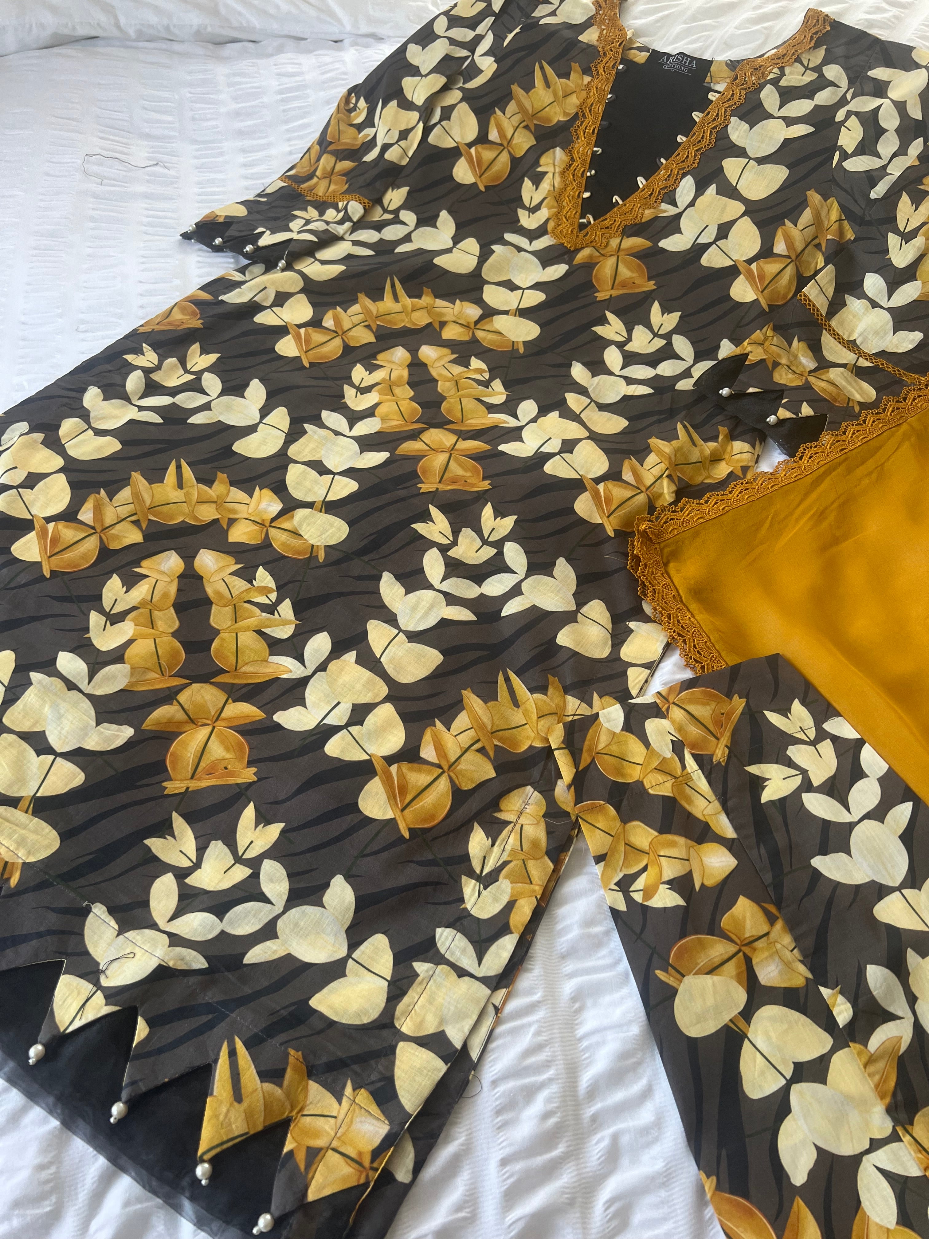 Baroque Black & Yellow 3 Piece Lawn Outfit