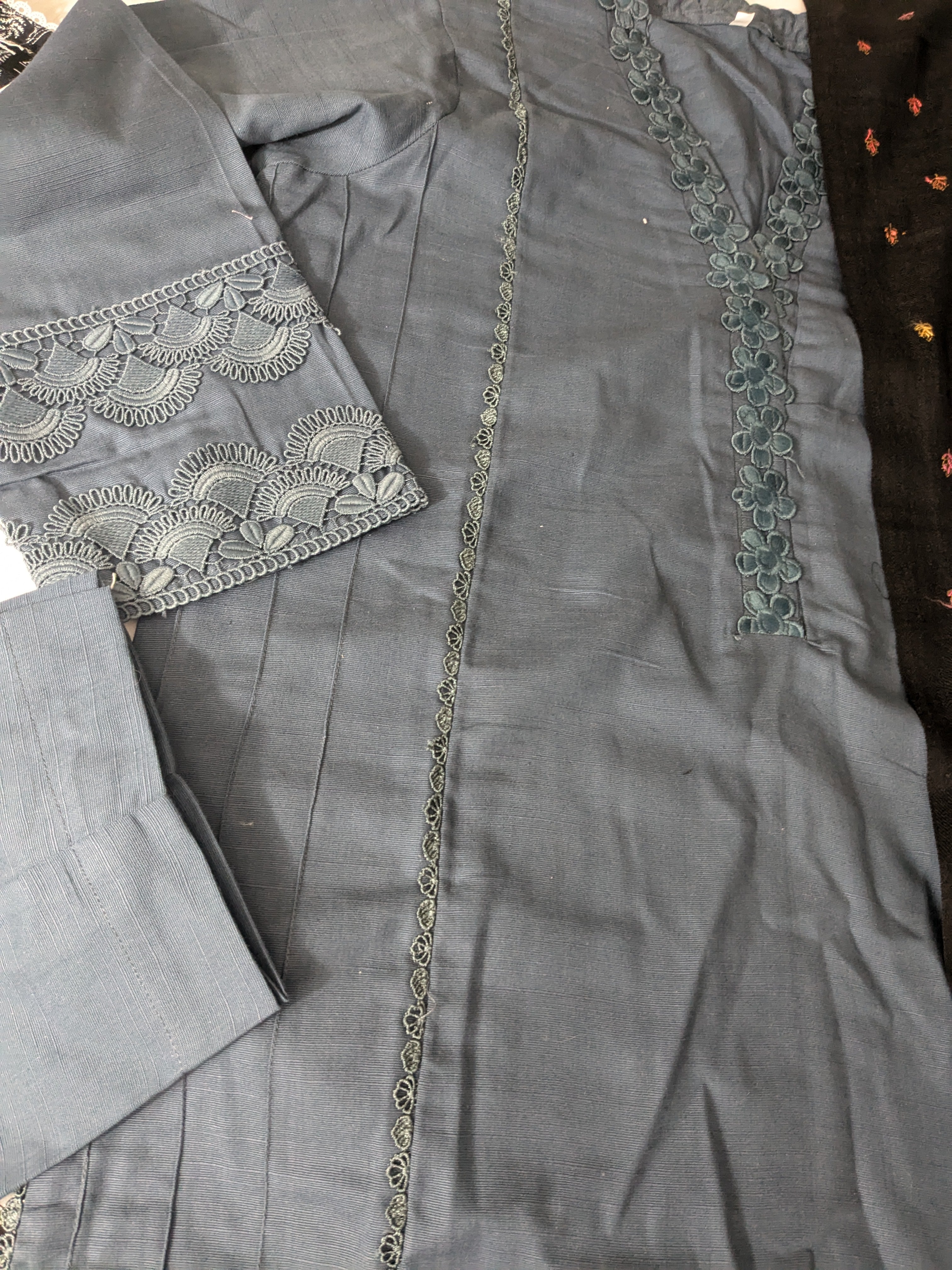 Grey 3 Piece Khaddar Outfit